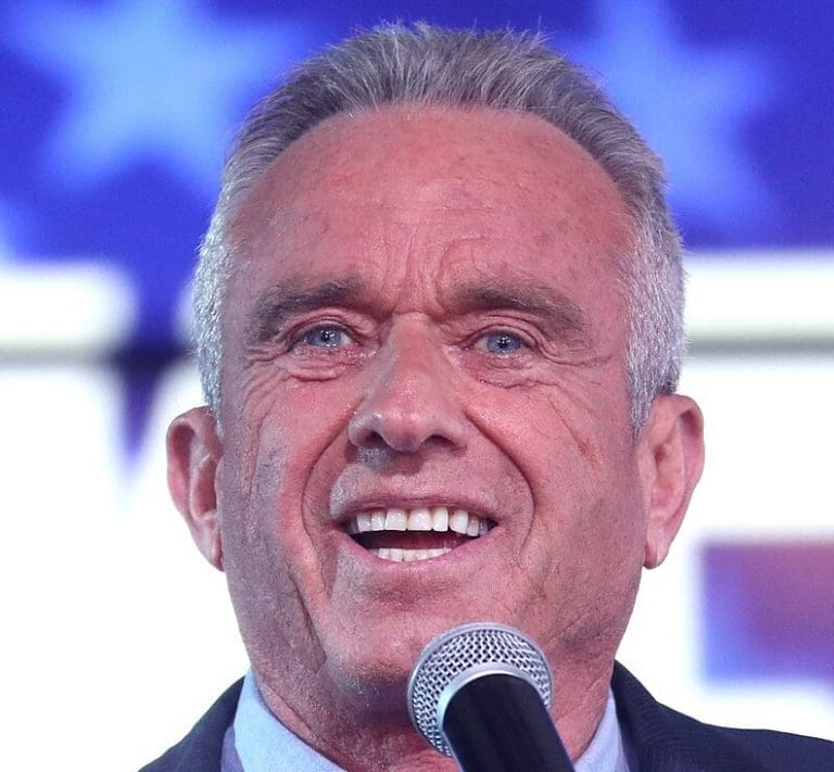 Lire la suite à propos de l’article Santé publique aux États-Unis : Les projets disruptifs de Robert F. Kennedy Jr.