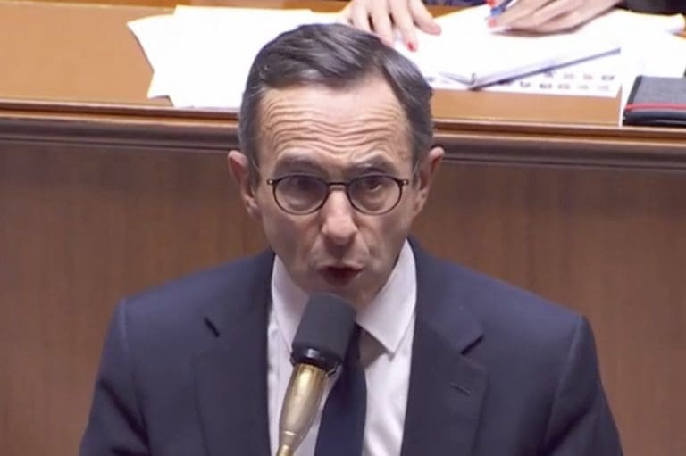 Lire la suite à propos de l’article Bruno Retailleau accuse Marine Le Pen de collusion avec l’extrême gauche