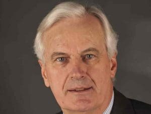 Lire la suite à propos de l’article Emmanuel Macron accepte la démission de Michel Barnier qui devient le Premier ministre le plus éphémère de la Ve République