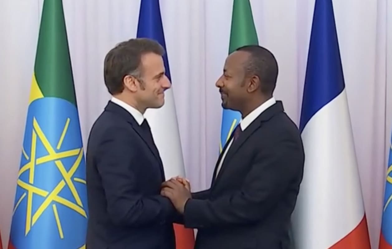 You are currently viewing Emmanuel Macron et Abiy Ahmed renforcent le partenariat entre la France et l’Éthiopie