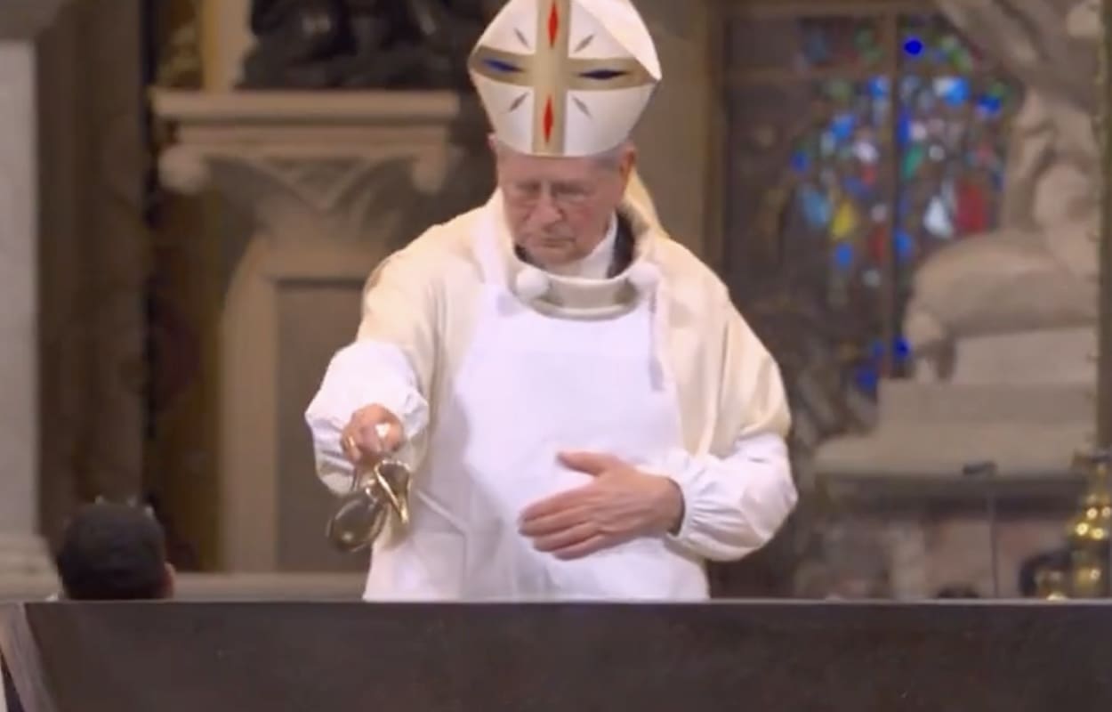 You are currently viewing Paris : La cathédrale Notre-Dame a accueilli sa première messe