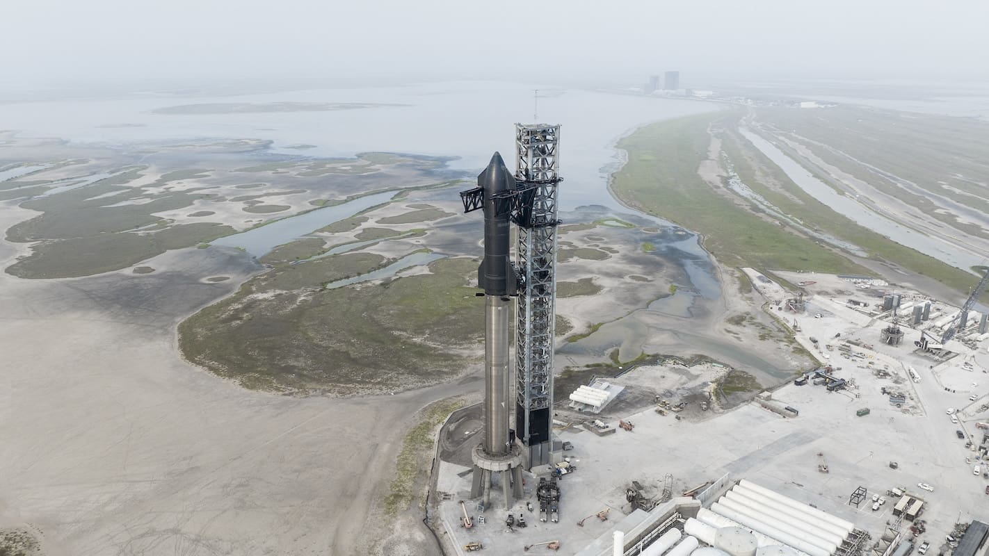You are currently viewing SpaceX atteint une valorisation de 350 milliards de dollars : La révolution technologique qui change l’industrie spatiale