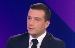 Lire la suite à propos de l’article Syrie : Jordan Bardella alerte sur un possible « déferlement migratoire » après la chute de Bachar el-Assad