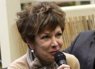 Lire la suite à propos de l’article Catherine Laborde : L’ex-présentatrice de la météo de TF1, nous quitte à 73 ans