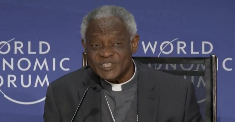 Lire la suite à propos de l’article Davos 2025 : Le Pape François appelle à une régulation de l’intelligence artificielle