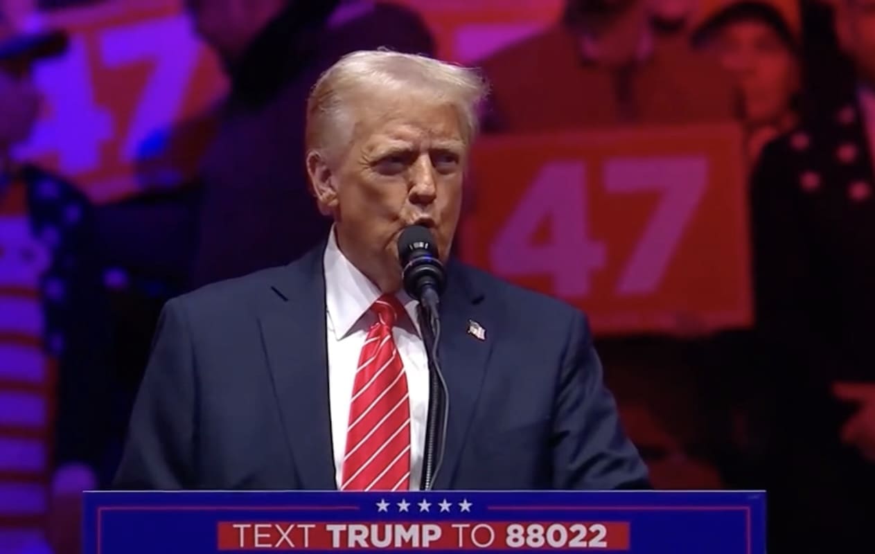 You are currently viewing Etats-unis : Donald Trump annonce la déclassification imminente de documents d’intérêt public