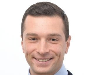 Lire la suite à propos de l’article Jordan Bardella exige un recadrage après les propos de François Rebsamen sur le RN