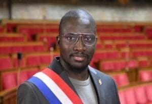 Lire la suite à propos de l’article Contrôle au faciès : LFI dénonce des menaces policières contre le député Aly Diouara