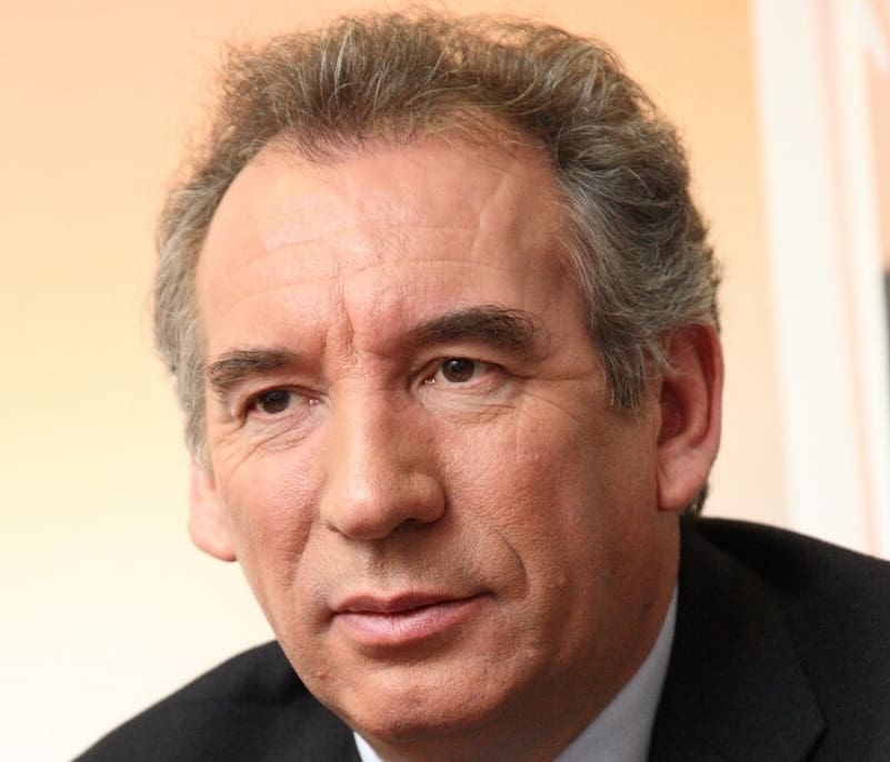 You are currently viewing Droit du sol : François Bayrou souhaite un débat plus large sur l’identité nationale