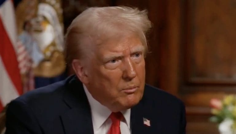 Lire la suite à propos de l’article États-Unis : Donald Trump suggère que l’Ukraine « pourrait être russe un jour »