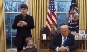 Lire la suite à propos de l’article Etats-Unis : Elon Musk signe un décret pour renforcer le rôle du DOGE