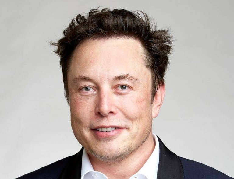 Lire la suite à propos de l’article Etats-Unis : Les agences fédérales mettent fin aux contrats avec Politico après les critiques de Musk