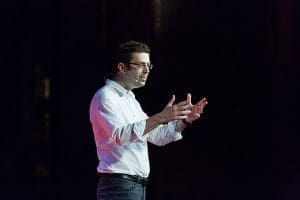 Lire la suite à propos de l’article Europe : Nicolas Bouzou, économiste proche d’Emmanuel Macron, plaide pour une politique néolibérale afin de financer l’effort de défense