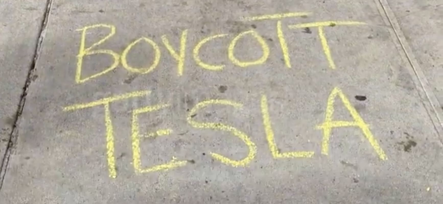 You are currently viewing Le boycott de Tesla visant Elon Musk se renforce en Europe et aux Etats-unis 