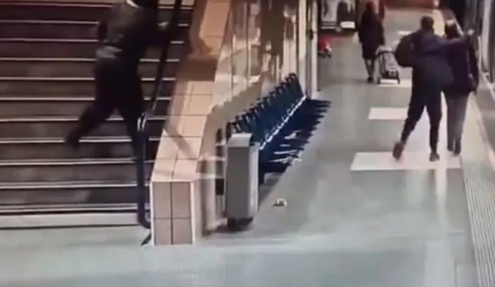 Lire la suite à propos de l’article Lyon : Le suspect de l’agression au couteau dans le métro Guillotière placé en détention provisoire