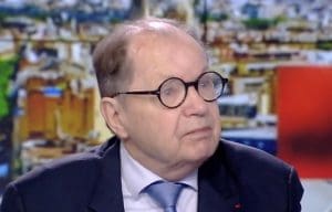 Lire la suite à propos de l’article Philippe Bilger – Une prise de position tranchée sur la suppression de C8 et la politique des juges
