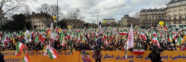 Lire la suite à propos de l’article Résistance iranienne : Le compte à rebours de la dictature est lancé