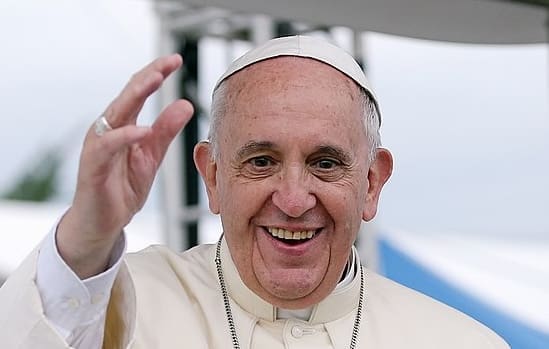 You are currently viewing Santé du pape François – Hospitalisé pour une pneumonie, il passe une nuit sereine