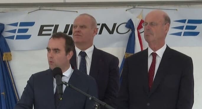 Lire la suite à propos de l’article Bergerac : L’usine Eurenco relance sa production de poudre en présence d’Éric Lombard et Sébastien Lecornu