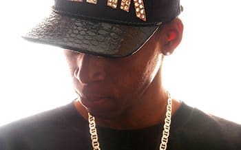 Lire la suite à propos de l’article Chicago : DJ Funk, légende de la ghetto house, est décédé à 54 ans