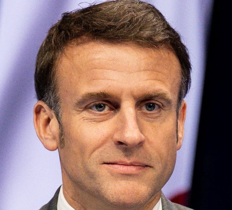 Lire la suite à propos de l’article Emmanuel Macron pousse à un « réveil » européen sur la défense et la dissuasion nucléaire