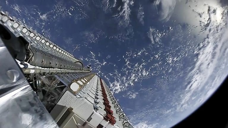 Lire la suite à propos de l’article L’Afrique du Sud bloque Starlink – Un conflit entre politique et innovation