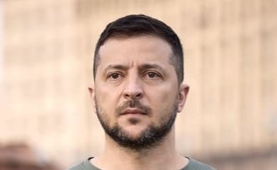 Lire la suite à propos de l’article L’Ukraine sous les attaques russes – Zelensky appelle à un durcissement des mesures