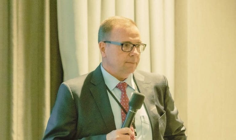 Lire la suite à propos de l’article La Suisse doit-elle se préparer à la guerre ? L’avertissement stratégique du général américain Ben Hodges