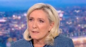 Lire la suite à propos de l’article Marine Le Pen condamnée à l’inéligibilité : Un coup d’arrêt pour la présidentielle 2027 ?