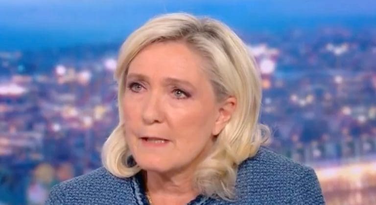 Lire la suite à propos de l’article Marine Le Pen condamnée à l’inéligibilité : Un coup d’arrêt pour la présidentielle 2027 ?