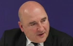 Lire la suite à propos de l’article Marseille : Démantèlement d’un vaste réseau de trafic de migrants grâce à une coopération internationale