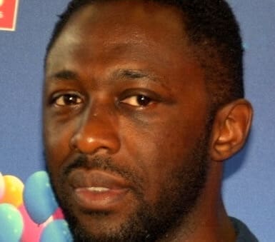 Lire la suite à propos de l’article Paris : Thomas Ngijol de retour avec « L’Expérience Prouve » pour une soirée exceptionnelle aux Étoiles