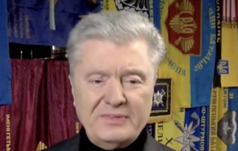 Lire la suite à propos de l’article Poroshenko sur BFMTV : « La paix ne viendra que par la force face à Poutine »