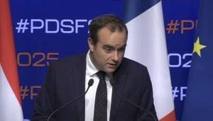 Lire la suite à propos de l’article Réarmement et Défense : Ce qu’il faut retenir de la conférence de Sébastien Lecornu