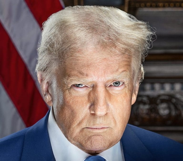 Lire la suite à propos de l’article Trump juge « plus facile » de traiter avec la Russie que l’Ukraine après avoir menacé Moscou de sanctions