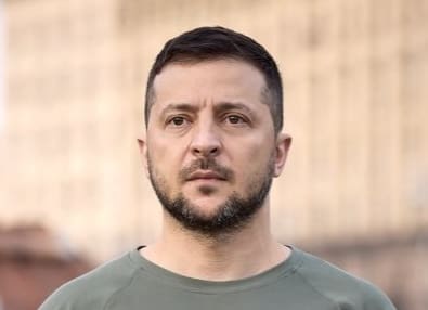 Lire la suite à propos de l’article Zelensky appelle à renforcer la coopération militaire et sécuritaire avec l’Europe et les États-Unis