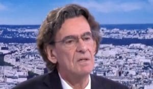 Lire la suite à propos de l’article Luc Ferry et la guerre en Ukraine : Une sortie qui suscite le débat