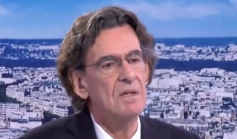 Lire la suite à propos de l’article Luc Ferry et la guerre en Ukraine : Une sortie qui suscite le débat