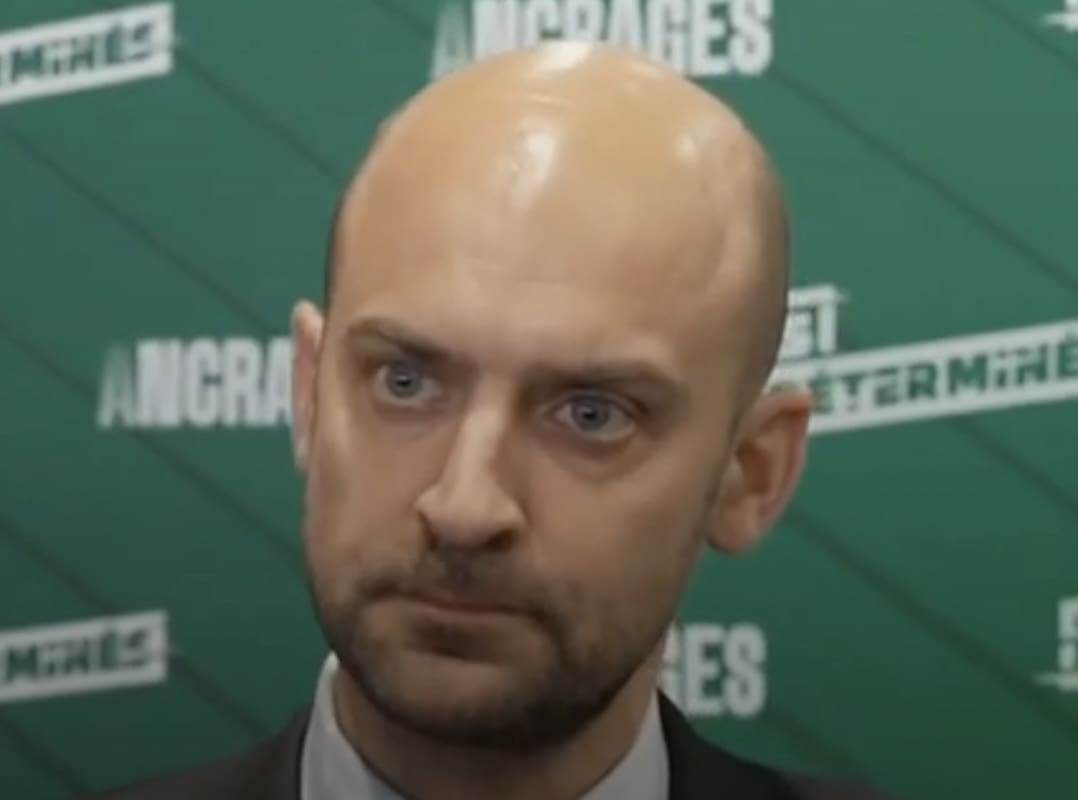 You are currently viewing Marseille : Barrot souligne le rôle stratégique des diasporas dans la relation France-Afrique, en pleine crise avec Alger