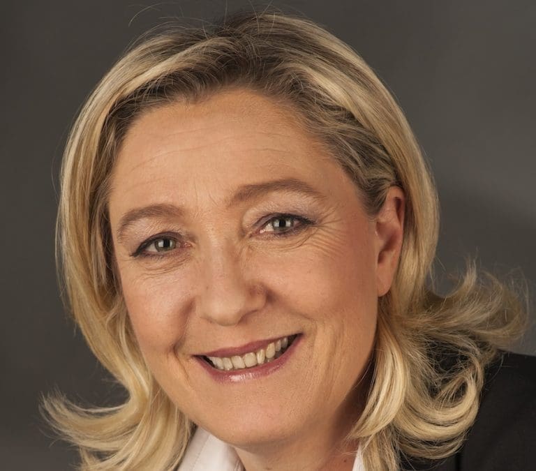 Lire la suite à propos de l’article Paris : Faible mobilisation pour Marine Le Pen après sa condamnation, le RN peine à convaincre