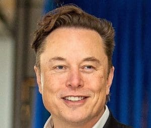 Lire la suite à propos de l’article Tesla en crise : Elon Musk quitte l’administration Trump pour relancer son empire automobile