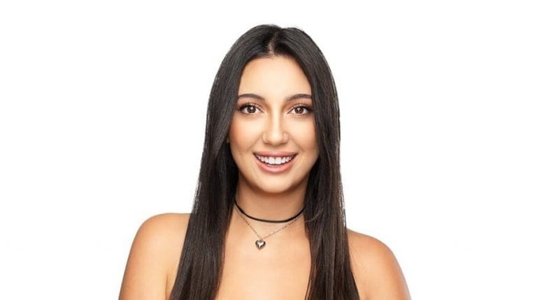 Lire la suite à propos de l’article Eurovision 2025 : pourquoi la candidate d’Israël chante en français dans « New Day Will Rise » ?