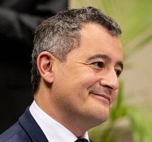 Lire la suite à propos de l’article Gérald Darmanin estime que « la fin de l’argent liquide pourrait aider à mettre fin au trafic de drogue »