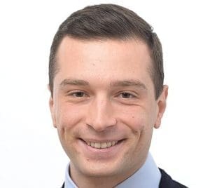 Lire la suite à propos de l’article Jordan Bardella veut interdire les Frères musulmans pour « protéger les Français de la menace islamiste »