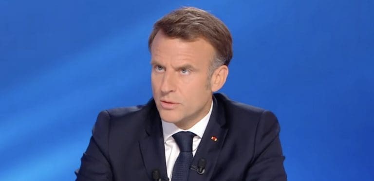Lire la suite à propos de l’article Macron prêt à discuter du parapluie nucléaire européen à certaines conditions