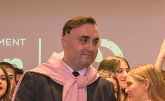 You are currently viewing Municipales 2026 : Qui se cache derrière le collectif Génération Aulas ?
