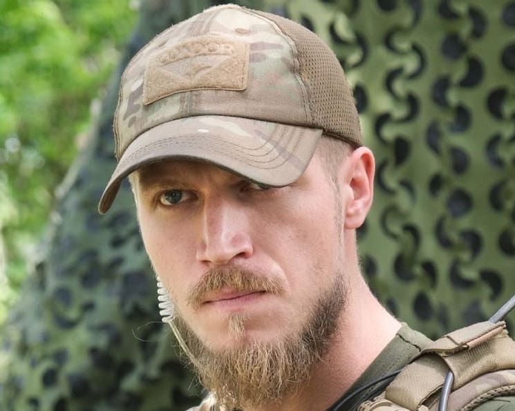 You are currently viewing Ukraine : un commandant de brigade démissionne en dénonçant des ordres « absurdes » et une hiérarchie « incompétente »