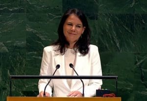 Lire la suite à propos de l’article Annalena Baerbock élue présidente de la 80e Assemblée générale de l’ONU : une nomination sous tension