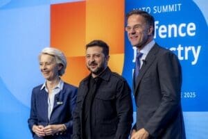 Lire la suite à propos de l’article La Haye : l’OTAN mise sur l’innovation et la coopération industrielle pour renforcer sa défense