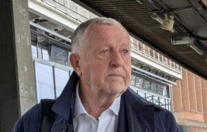 Lire la suite à propos de l’article Lyon : Jean-Michel Aulas sous le feu des critiques pour des chiffres erronés sur la sécurité